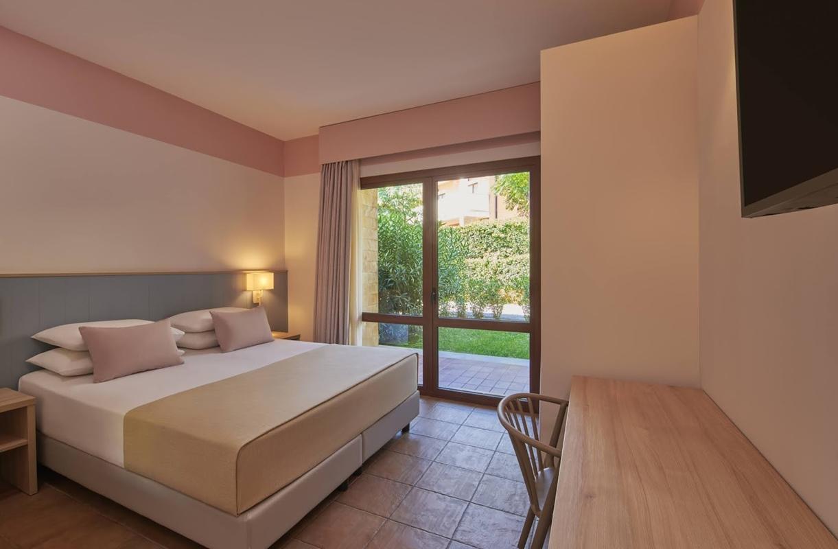 Serenusa Resort ليكاتا المظهر الخارجي الصورة