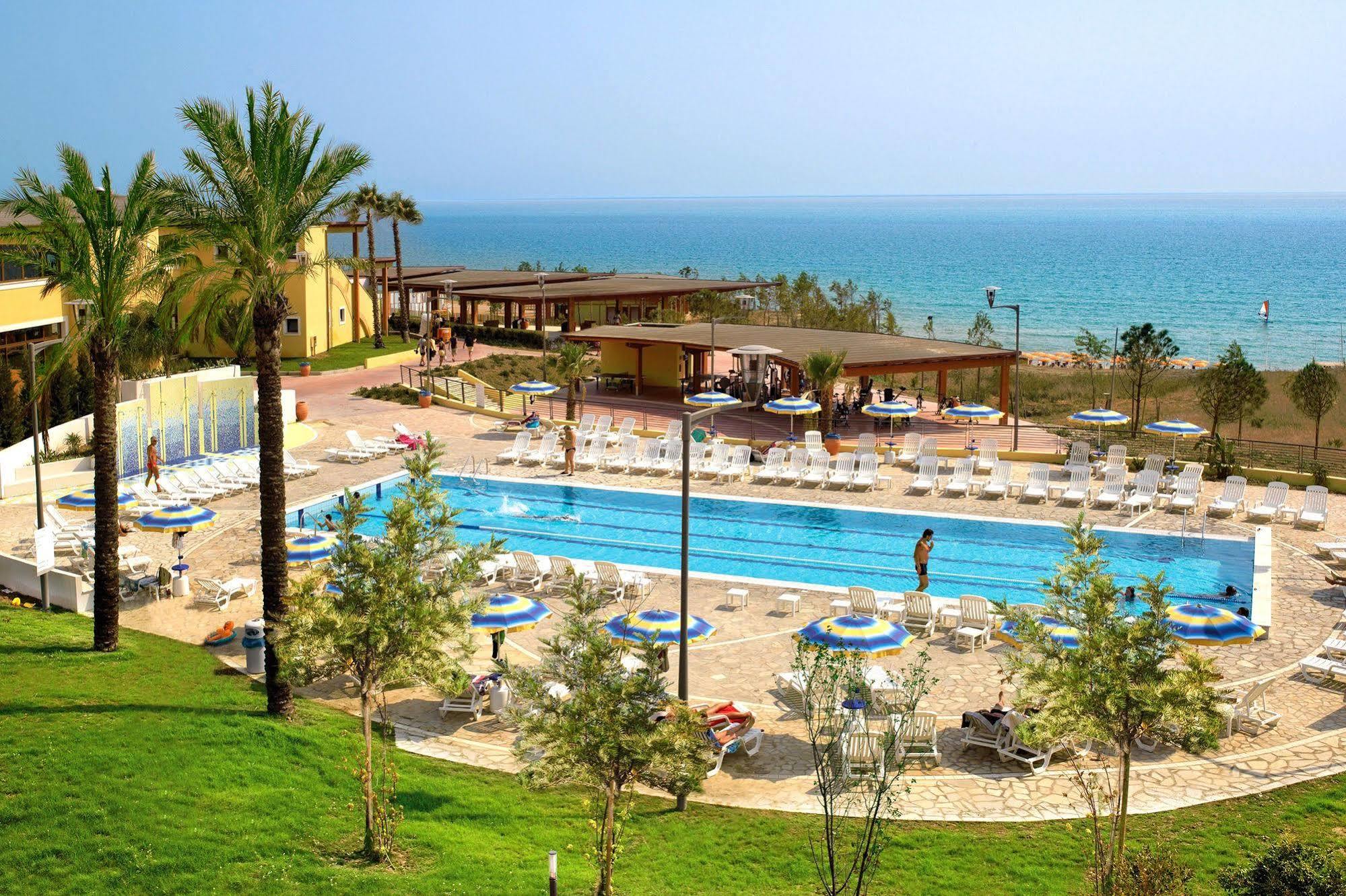 Serenusa Resort ليكاتا المظهر الخارجي الصورة