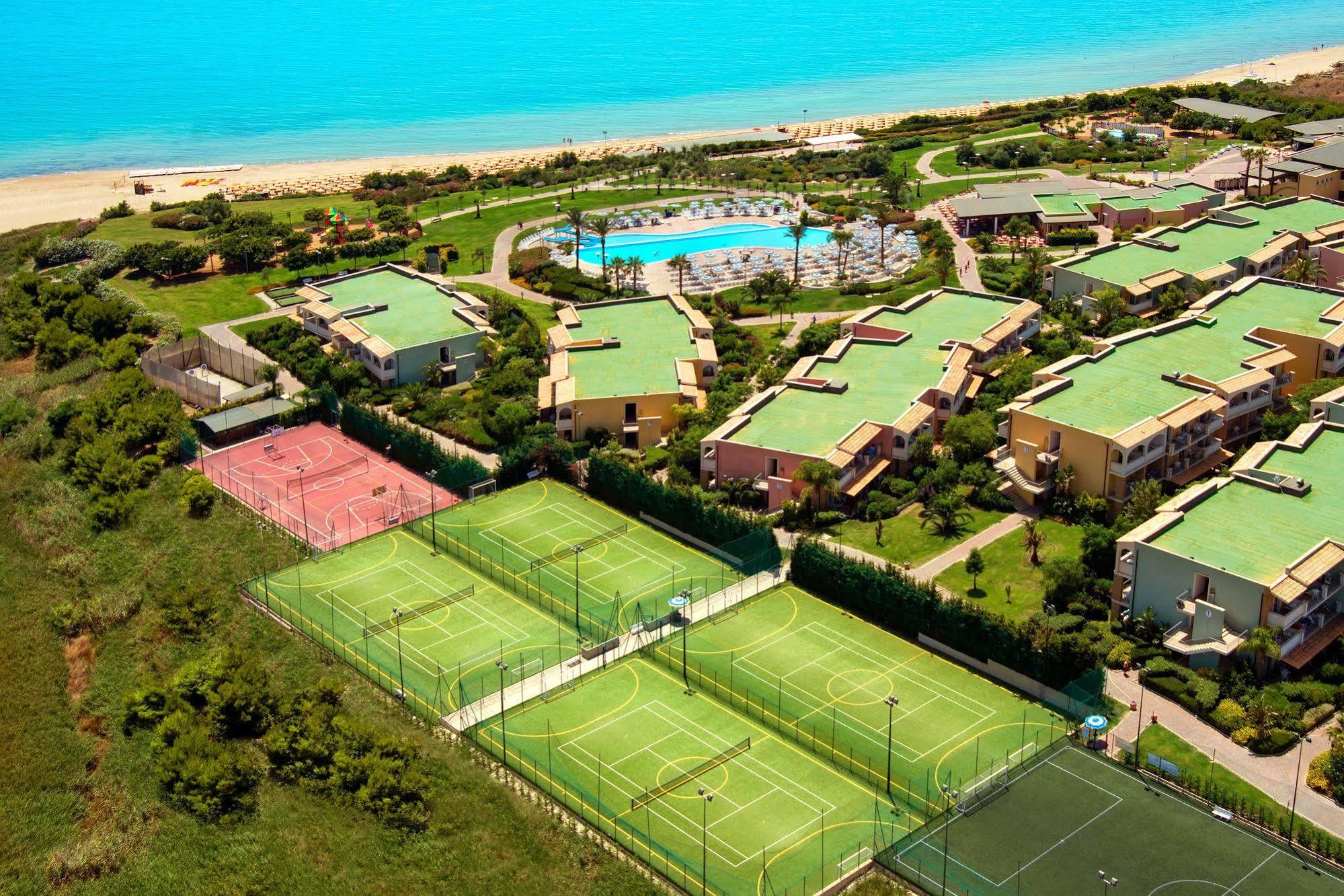 Serenusa Resort ليكاتا المظهر الخارجي الصورة
